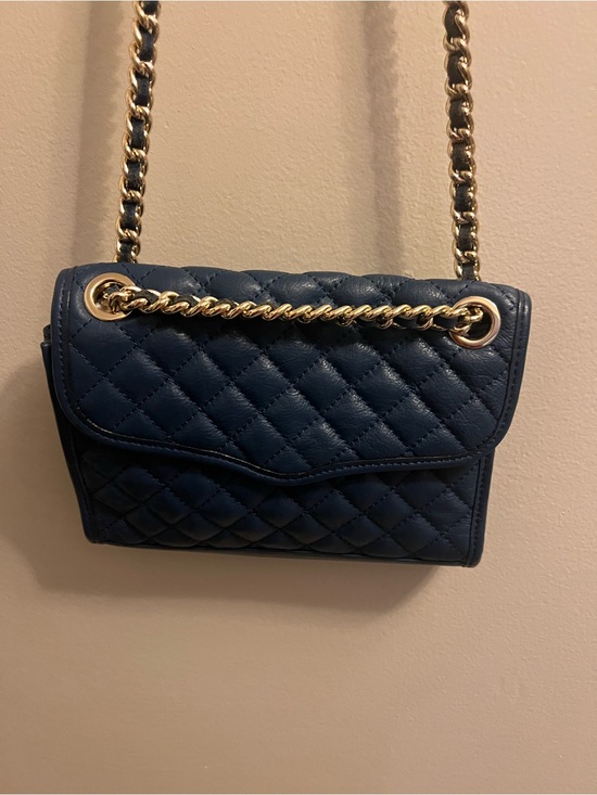 Rebecca Minkoff Handbags - Rebecca Minkoff Quilted Navy Crossbody with Gold Chain